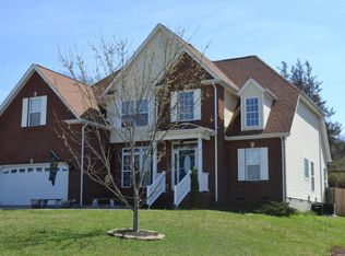 500 Little Brook Ln, Powell, TN 37849