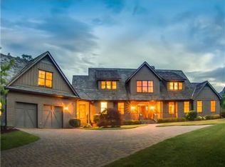 10 Chestertown Dr, Mill Spring, NC 28756