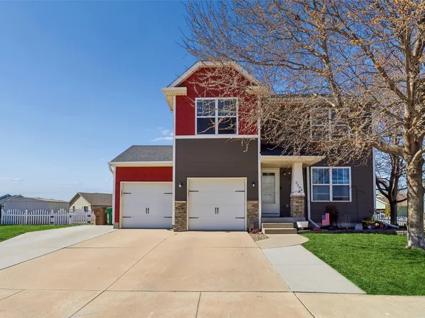 3204 Maple Dr SW, Bondurant, IA 50035