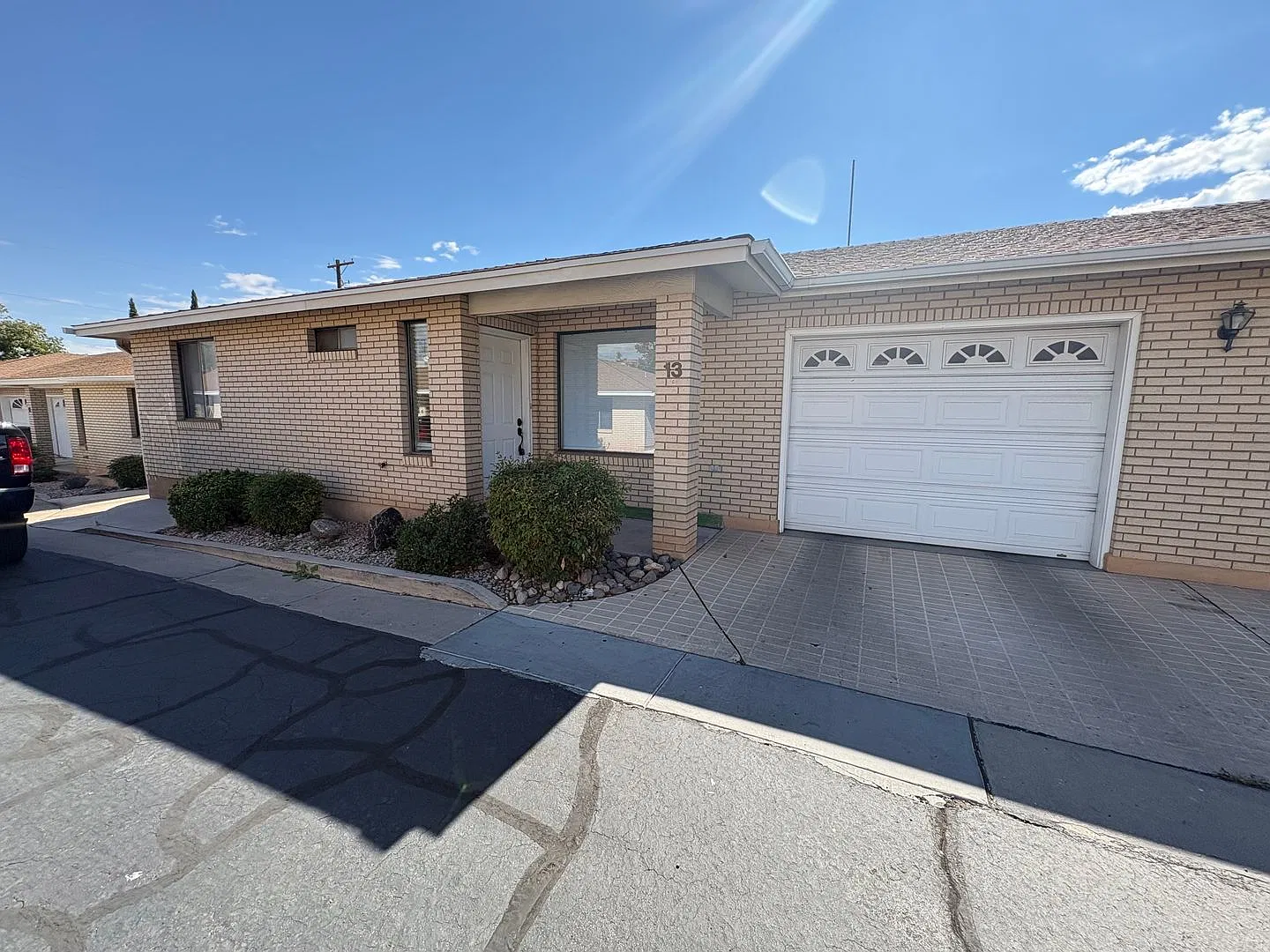 2 Bedroom, 2-Bath Home with Garage in St. George — Photo 1