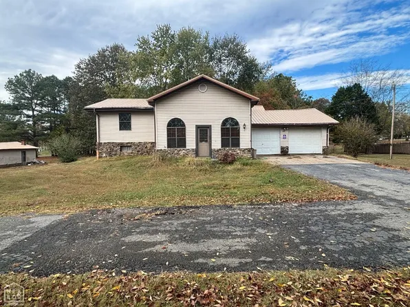 290 Oak Grove Rd, Paragould, AR 72450
