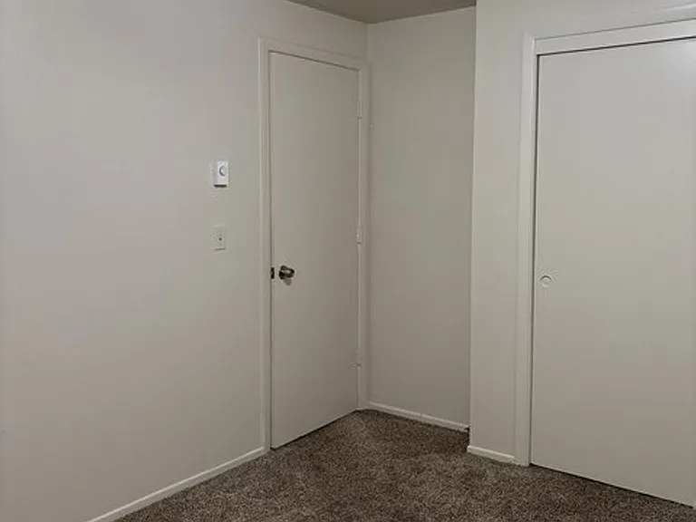 3880 Auburn Rd NE — Photo 9