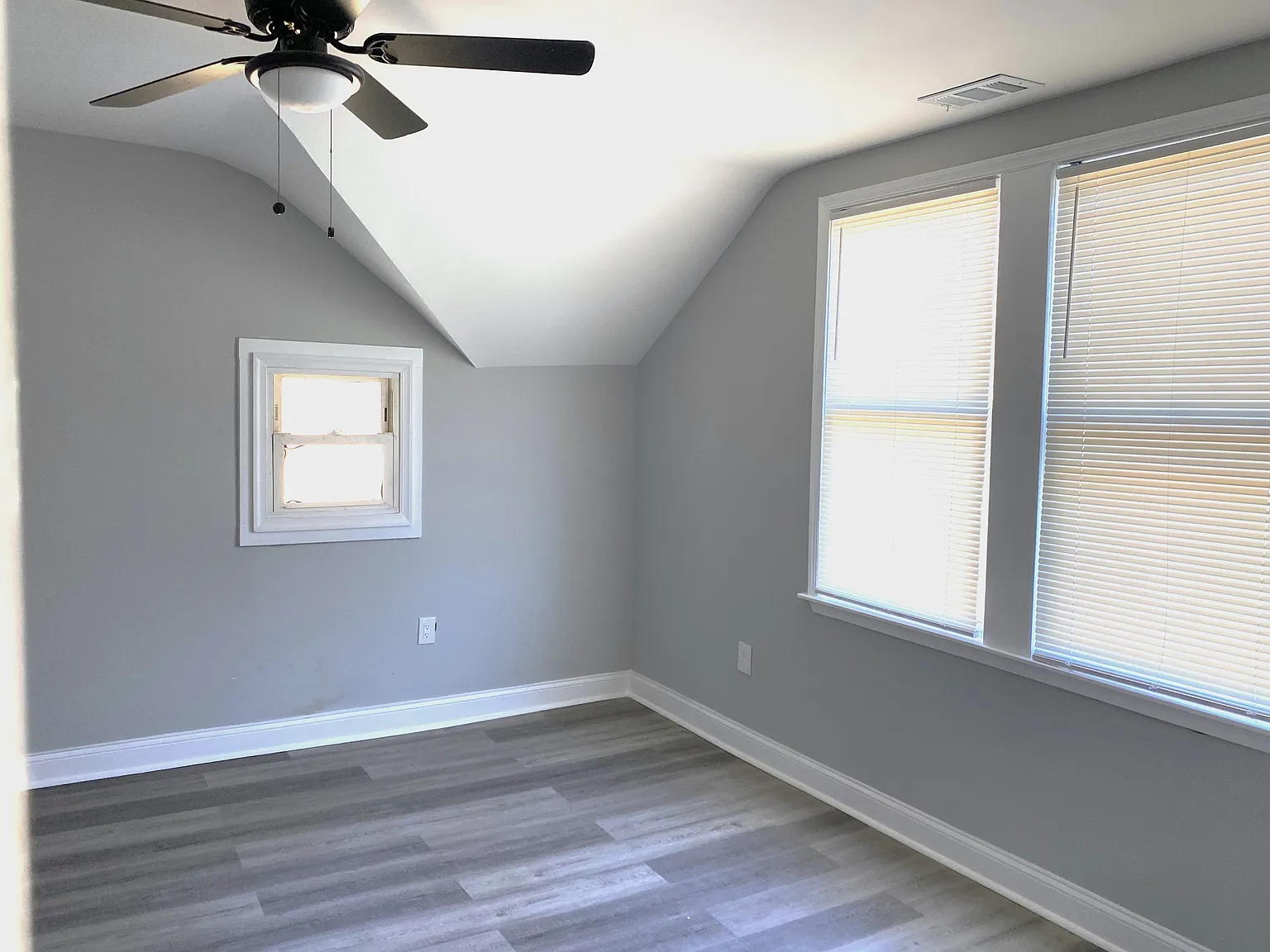 4310 Ridgewood Avenue - B Ava... — Photo 4