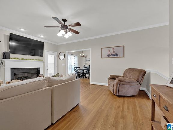 5th image of 9138 Mark Ryan Dr