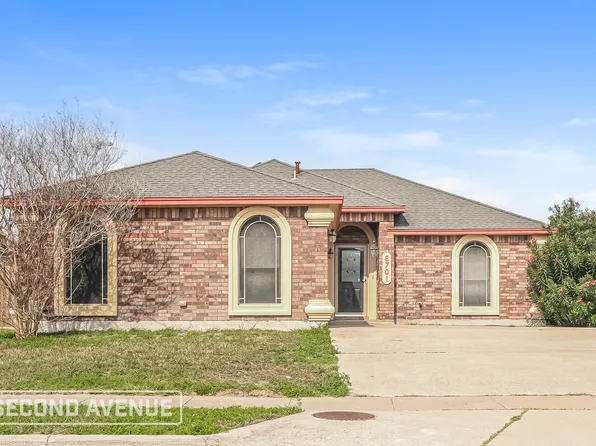 6701 Newman Dr, Corpus Christi, TX 78414