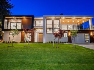 15911 Cliff Ave, White Rock, BC V4B1W8