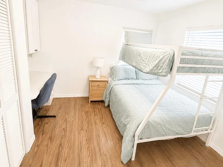 509 S Bayshore Dr #2 — Photo 7