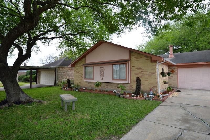 1st image of 3718 Quitman Dr