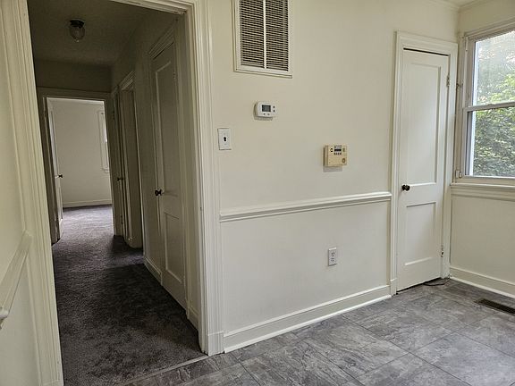 5th image of 3618 Chapel Dr