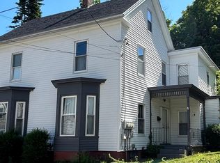 14 Lincoln St, Somersworth, NH 03878
