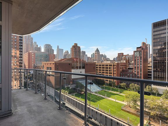 5th image of 555 W 59th St #6DE