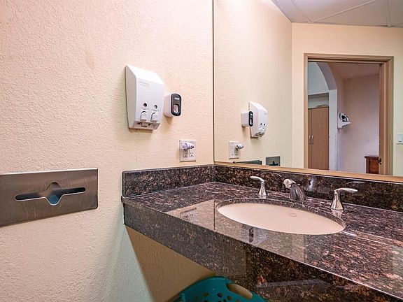 4th image of 2504 River Road #7317