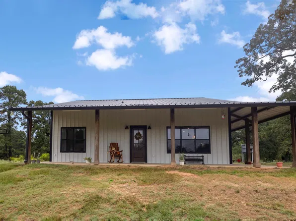425 County Road 4111, Jacksonville, TX 75766