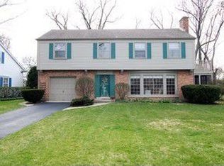 1035 Illinois Rd, Wilmette, IL 60091