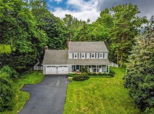 15 White Springs Ln, Geneva, NY 14456