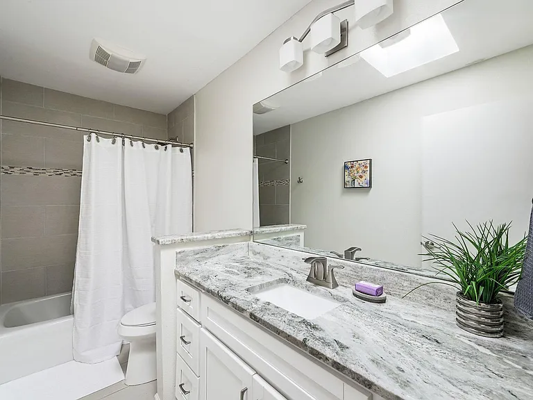 409 Seawind — Photo 21