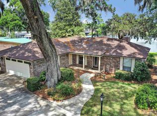 31 Swimming Pen Dr, Middleburg, FL 32068