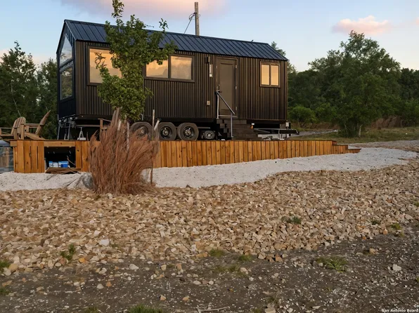 309 Walnut LOT 19B, Fredericksburg, TX 78624