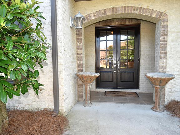 4th image of 746 Hampden Place Cir