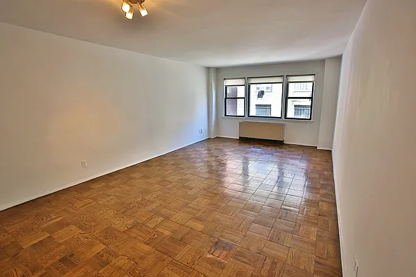 Sold by Engelman And Co | media 6