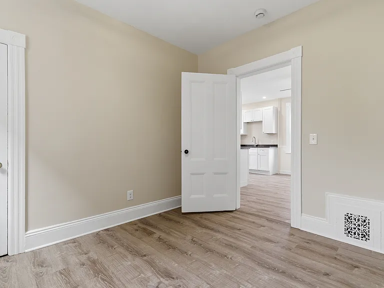 52 Furnace St #1 — Photo 7