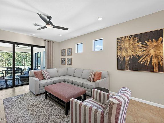 4th image of 5821 Mayflower Way