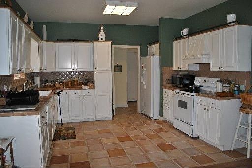 4th image of 10519 Eagles View Dr