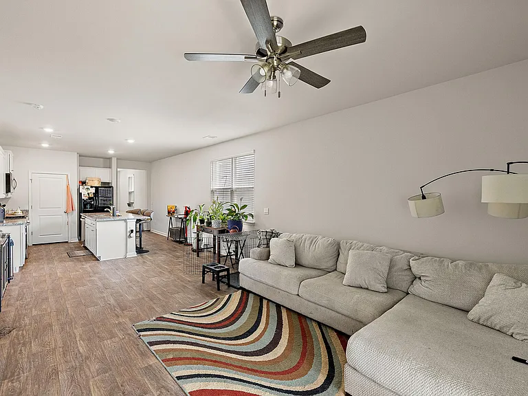 704 Ladywood Dr — Photo 10