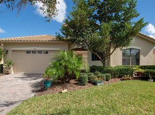 890 Barcelona Dr, Poinciana, FL 34759