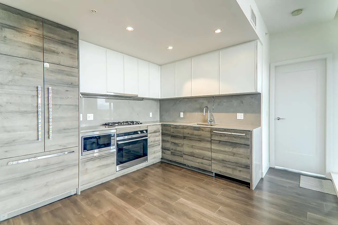 2 bed, 784 sqft, $2,900 — Photo 4