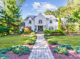 9 Lafayette Ct, Middletown, NJ 07748