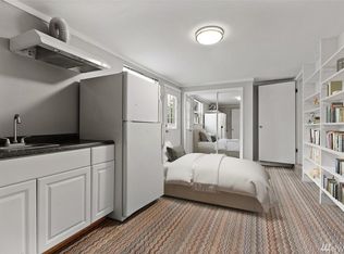 20219 Fremont Ave N #1, Seattle, WA 98133
