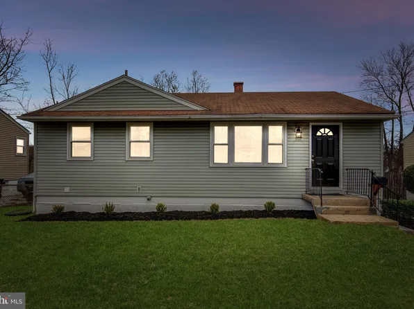 7310 Powhatan St, Lanham, MD 20706