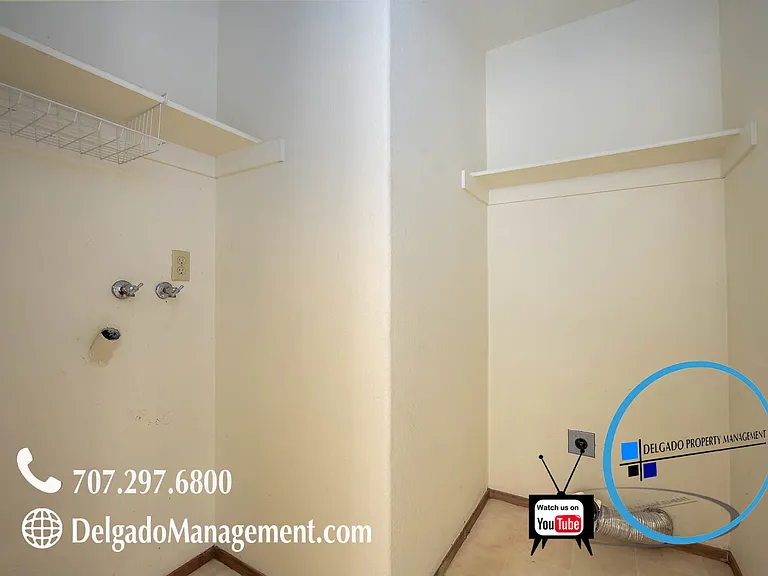 404 Phoenix Cir — Photo 21