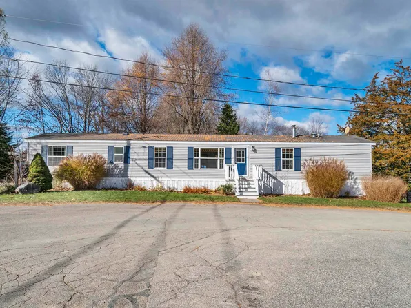 74 Colgate Road, Newmarket, NH 03857