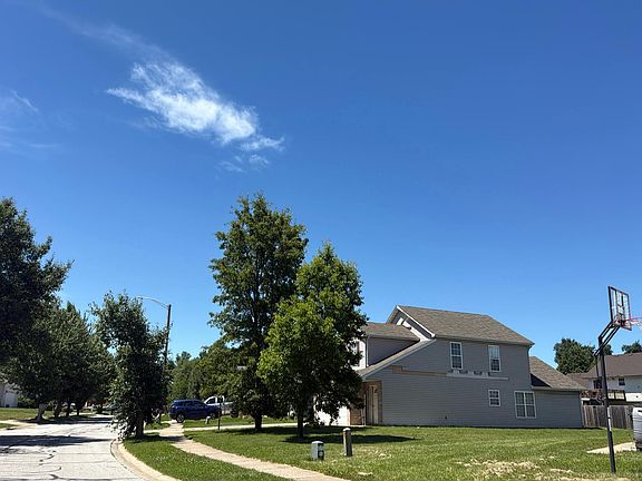 5th image of 6728 Joseph Ave