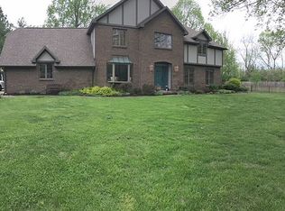 102 Allendale Ln, Terre Haute, IN 47802