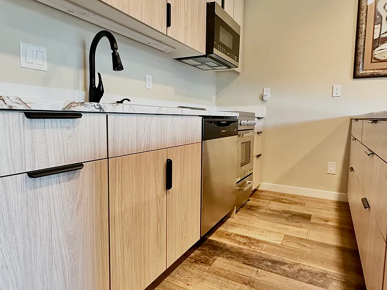 Dishwasher/Stove/Micro