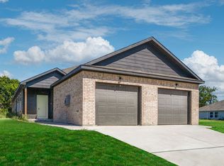 3165 Stag Rd, Dallas, TX 75241