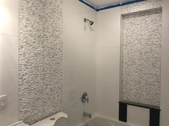 5th image of 4845 W Wabansia Ave #1