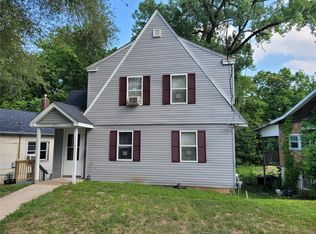 801 East Dr, Alton, IL 62002
