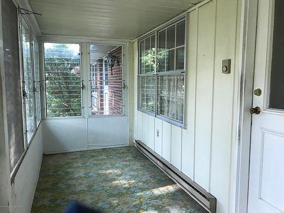 3rd image of 114A Edinburgh Ln