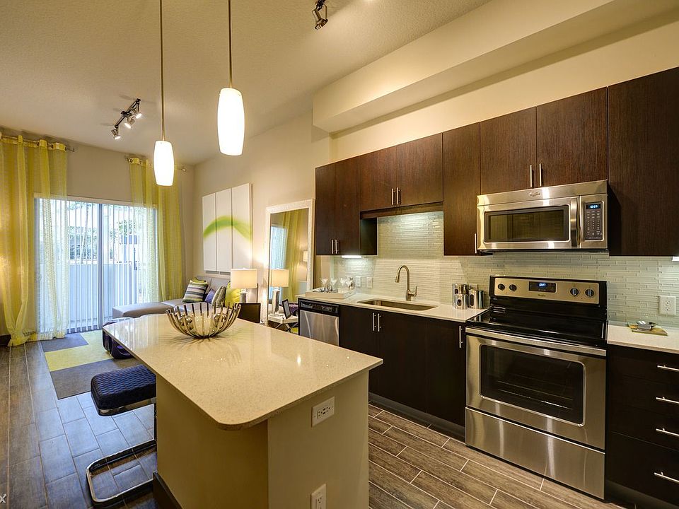 1st image of 7535 N Kendall Dr Ste 2021A