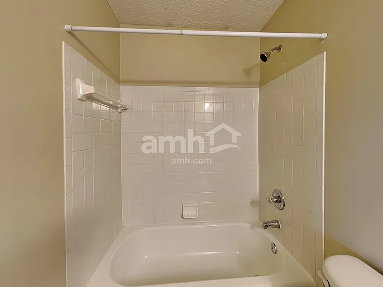 1083 Insco Loop — Photo 20