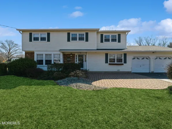 40 Lutea Terrace, Freehold, NJ 07728