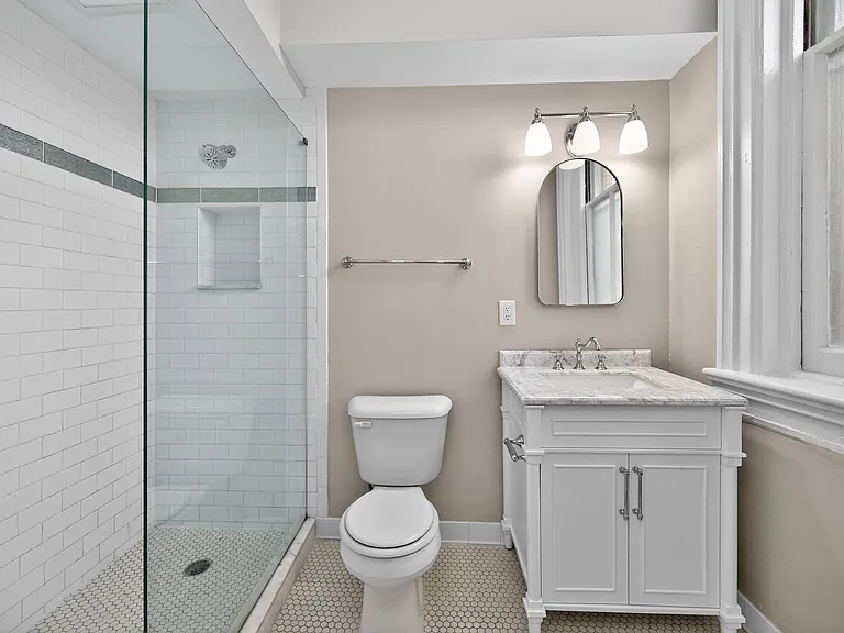 1x1 Flat Bathroom 1x1 Flat Bathroom