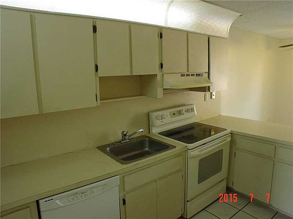 5th image of 550 SW 115th Ave #607B