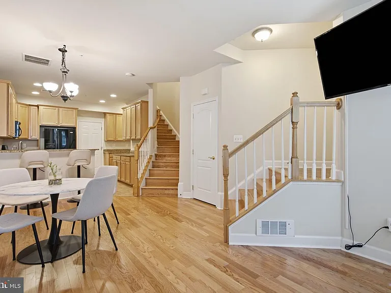 13624 Dover Cliffs Pl — Photo 2