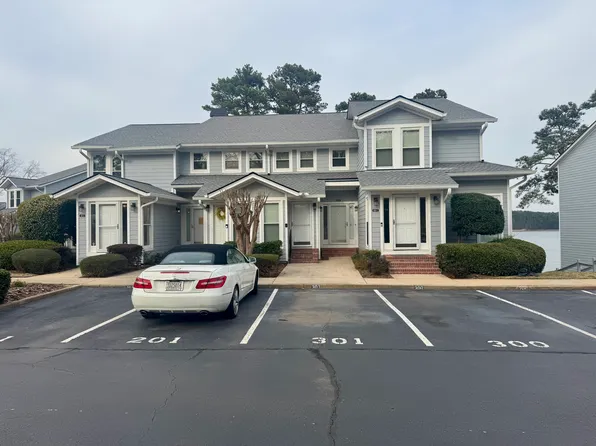 2100 Habersham Marina Rd #C100, Cumming, GA 30041