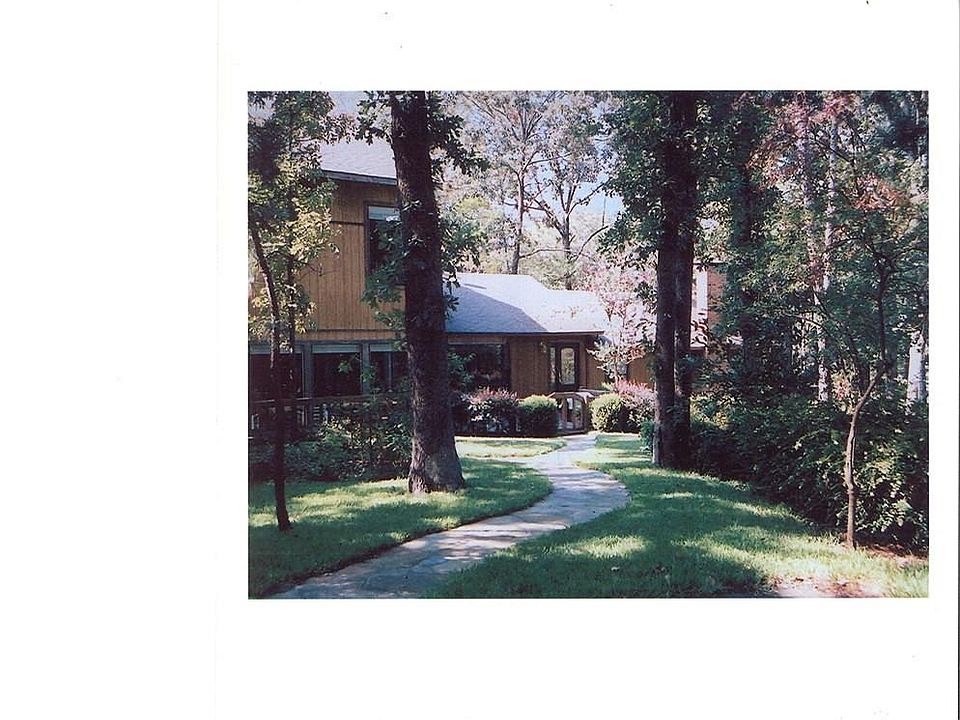 1st image of 367 E Eldorado Dr
